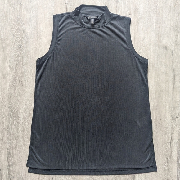 Black Sleeveless Mockneck Top - Picture 1 of 6